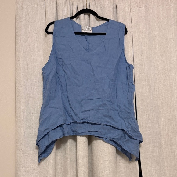 La Fixsun Tops - LA FIXSUN Double Layer Pullover tank size XL